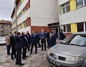 Vali Tutulmaz, Devrek'te önemli ziyaret ve temaslarda bulundu.