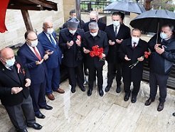 Zonguldak'ta Şehitlerimizin Kabirleri Ziyaret Edildi