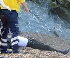 Zonguldak'ta otomobil 200 metreden denize uçtu