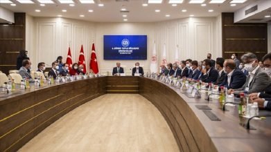 4 Milyon memur ve 2 milyondan fazla memur emeklisini ilgilendiren zam oranları belli oldu