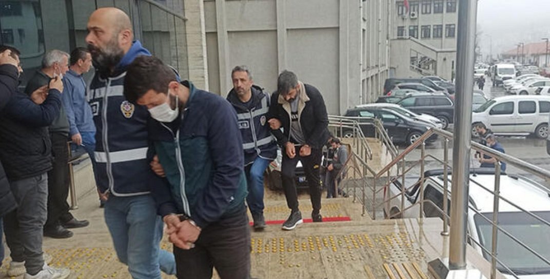 Zonguldak’tan çaldıkları otomobille Ankara’da yakalandılar