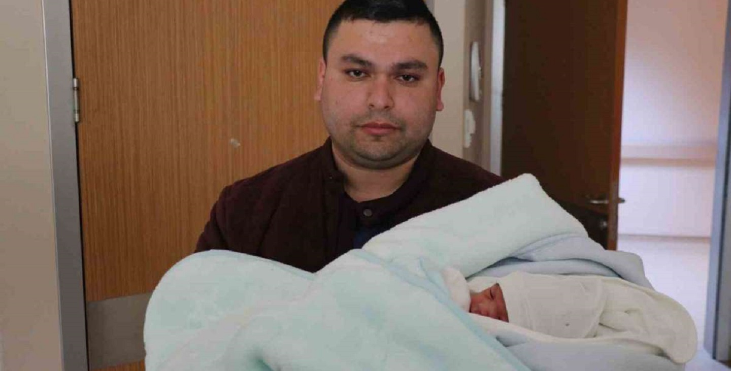 Depremzede çiftin ilk çocuğu Zonguldak’ta dünyaya geldi