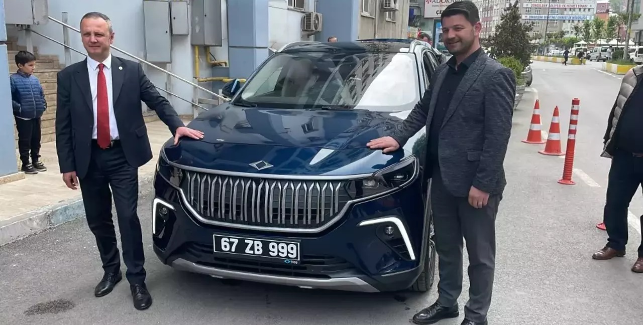 Zonguldak Belediyesi, yerli otomobil Togg’u yeni makam aracı olarak kullanılmaya başladı