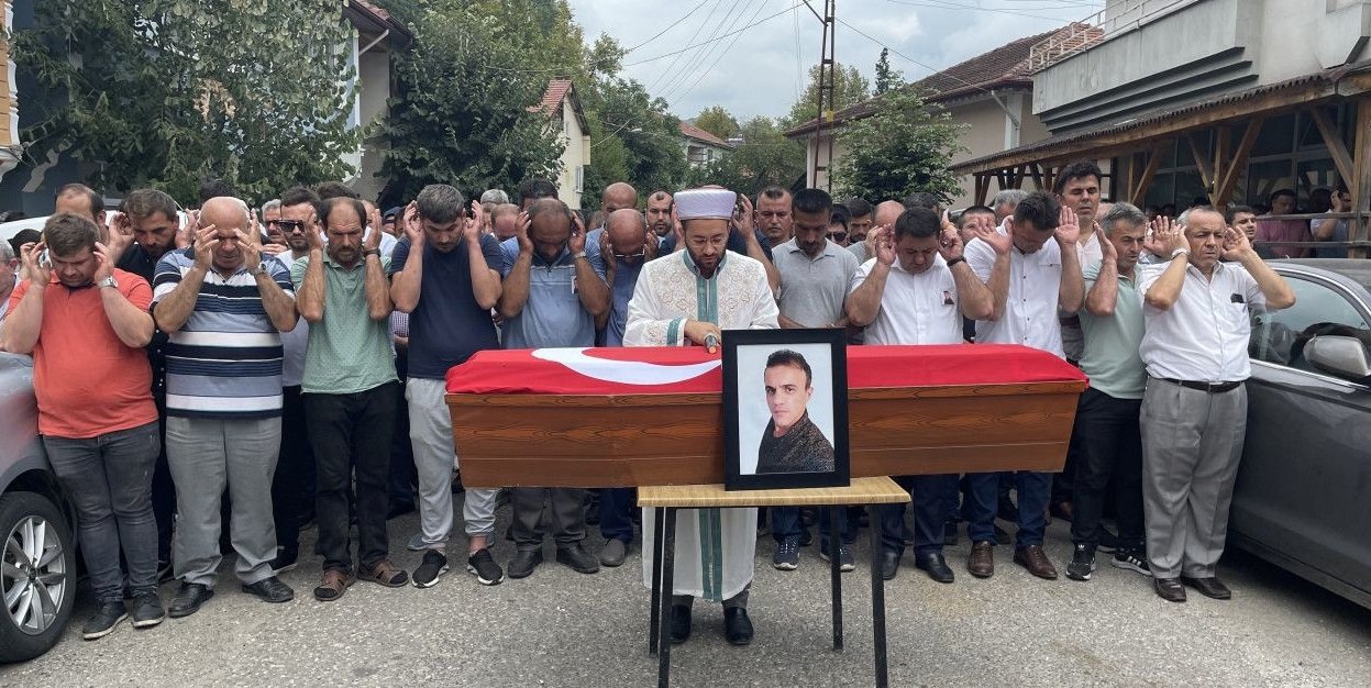 Zonguldak’ta maden göçüğünde hayatını kaybeden işçi toprağa verildi