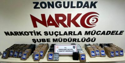 Zonguldak’ta uyuşturucu ele geçirilen geminin 10 mürettebatı tutuklandı