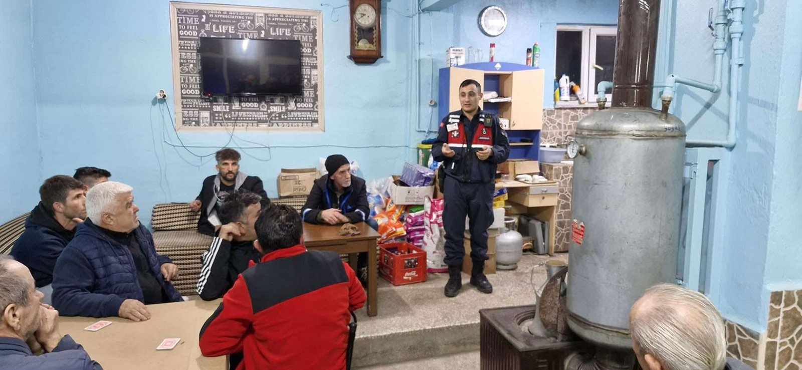 Türkali’de vatandaşlar telefon, trafik ve sosyal medya dolandırıcılığı konusunda bilgilendirildi