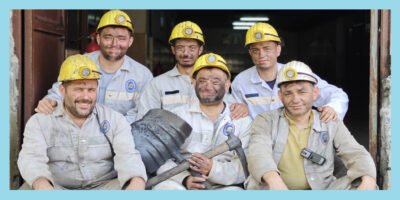 Zonguldak’ta babalar ve oğulları, omuz omuza vererek taş kömürünü gün ışığına çıkarıyor